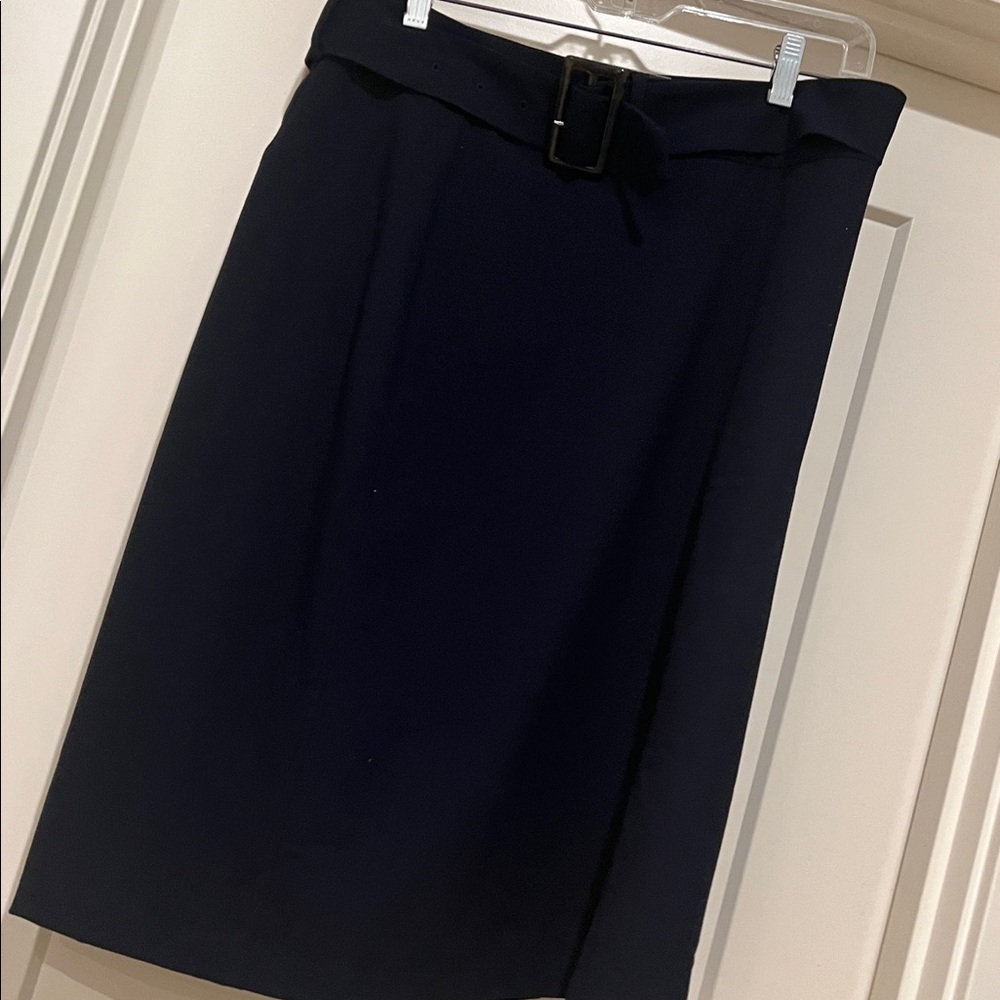 Banana Republic Navy Belted Pencil Skirt, NWT, 12 - Picture 6 of 9